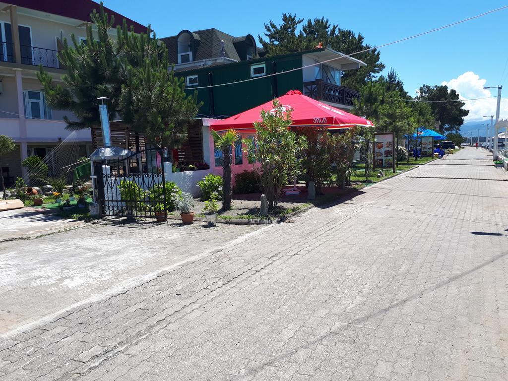 מלון Kobuleti Lalima House מראה חיצוני תמונה